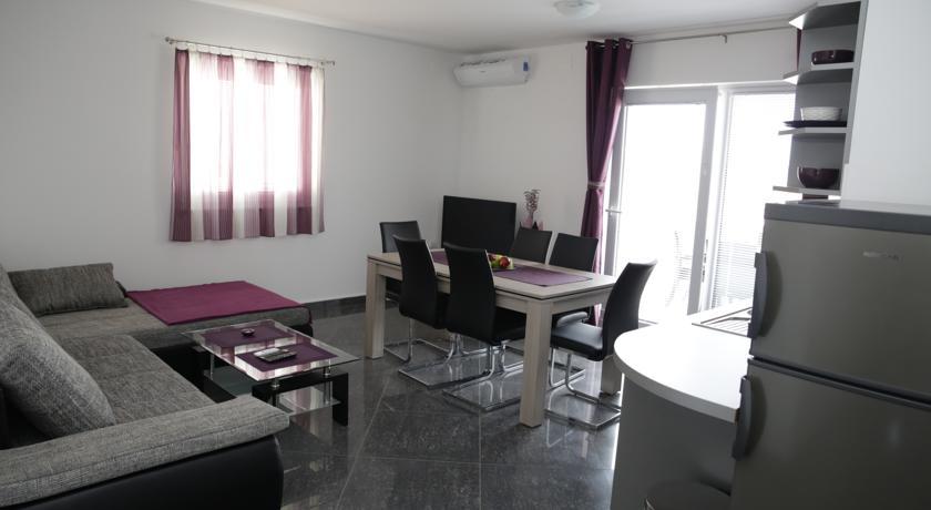 Apartments Resman Vodice Rom bilde