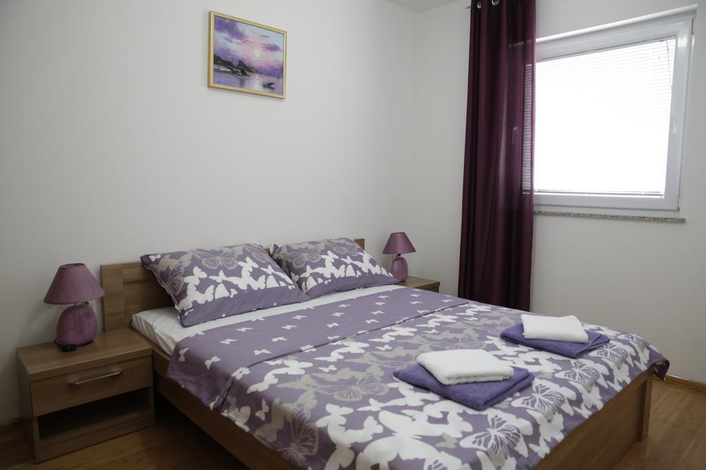 Apartments Resman Vodice Rom bilde