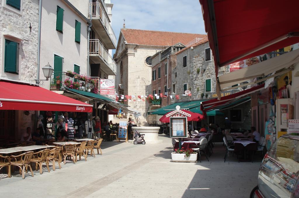 Apartments Resman Vodice Rom bilde