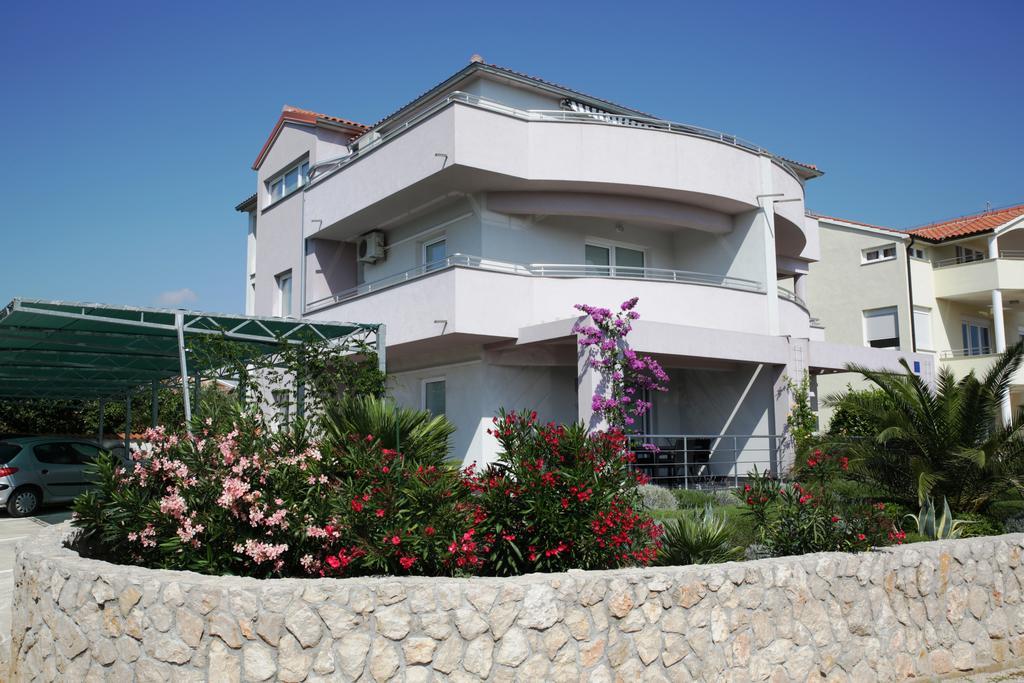 Apartments Resman Vodice Eksteriør bilde