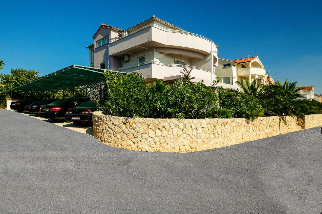 Apartments Resman Vodice Eksteriør bilde